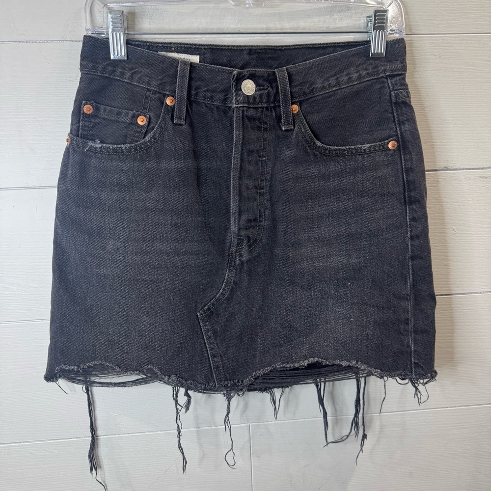 Levi's® Women's Deconstructed Denim Skirt Raw Frayed Hem Size 25